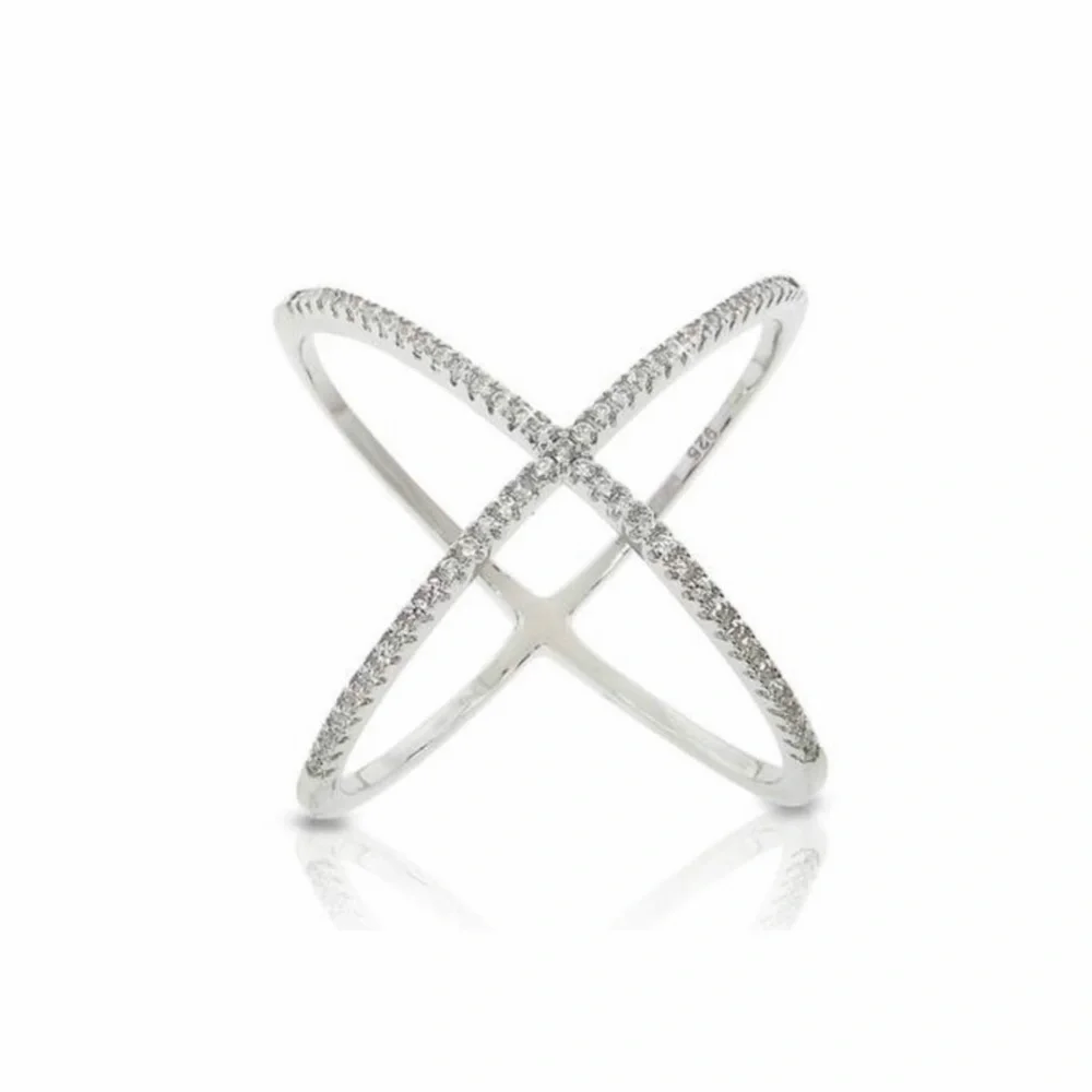 .925 Sterling Silver Pave Cubic Zirconia Criss Cross X Ring Size 6